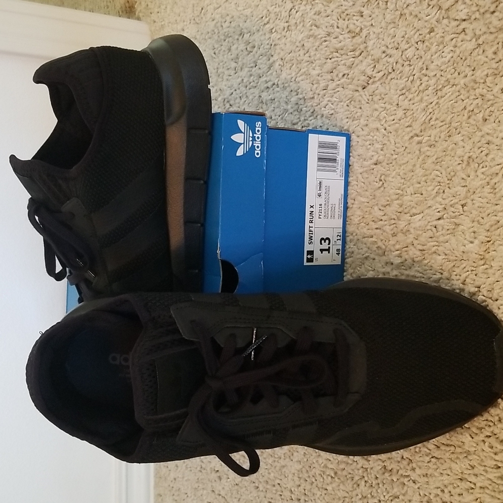 Adidas Mens Size 13 - Swift Run X, blk.